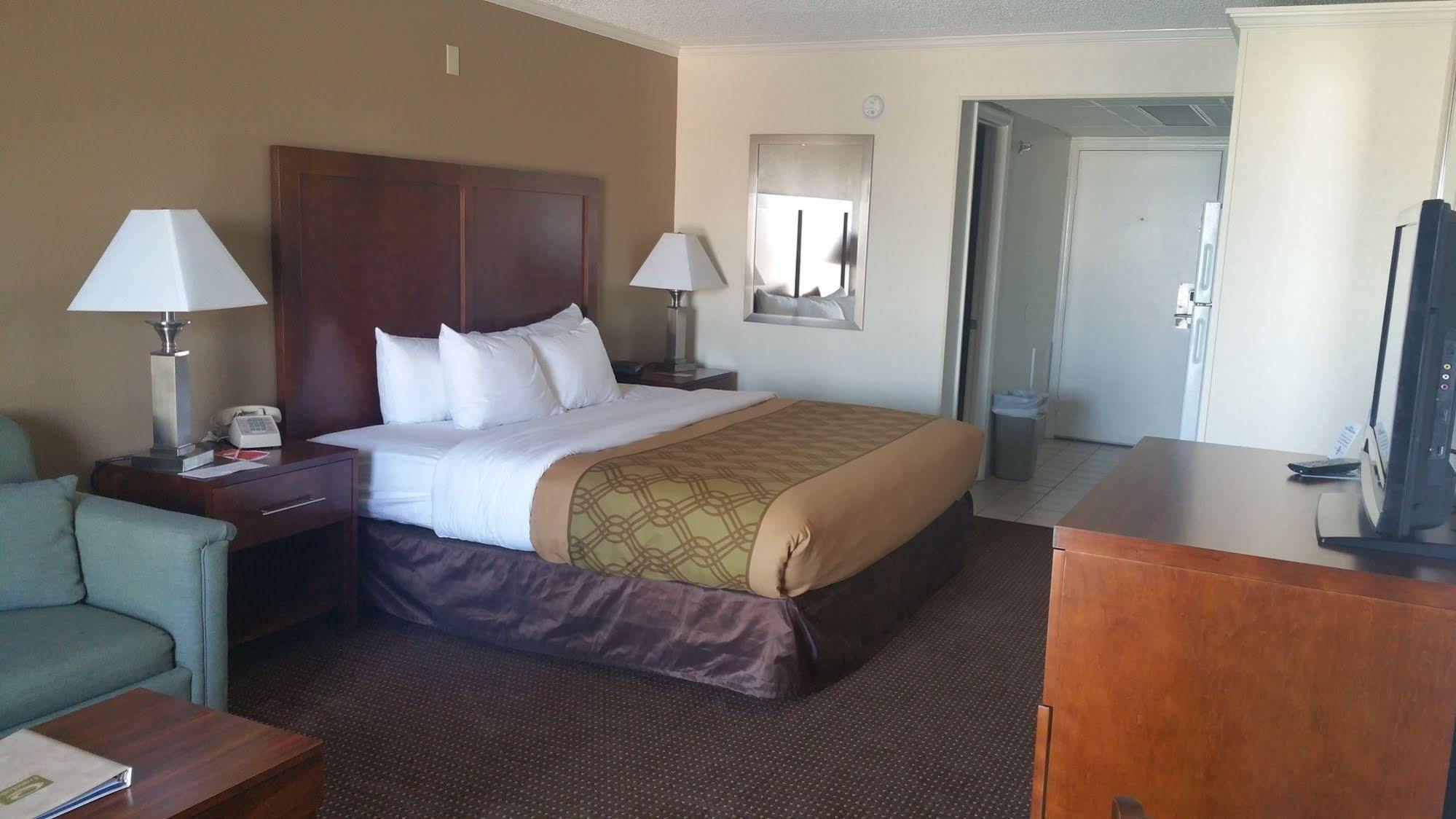 Quality Inn & Suites Oceanblock Ocean City Dış mekan fotoğraf